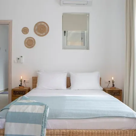 Unalome Seafront Luxury Yénion